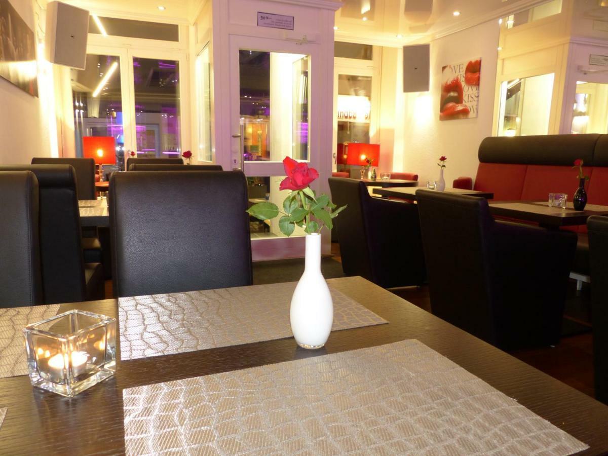 Aparthotel C'Est La Vie Saarlouis Esterno foto