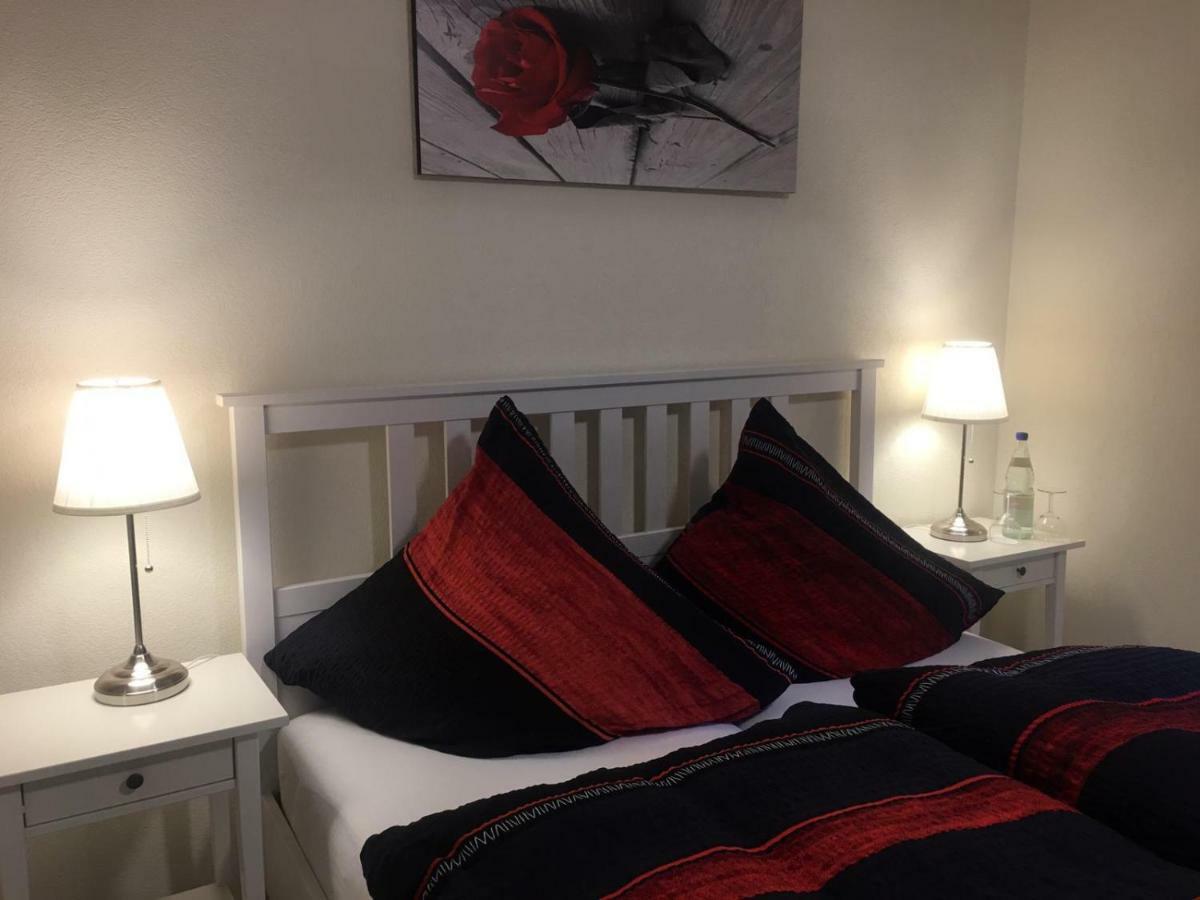 Aparthotel C'Est La Vie Saarlouis Esterno foto